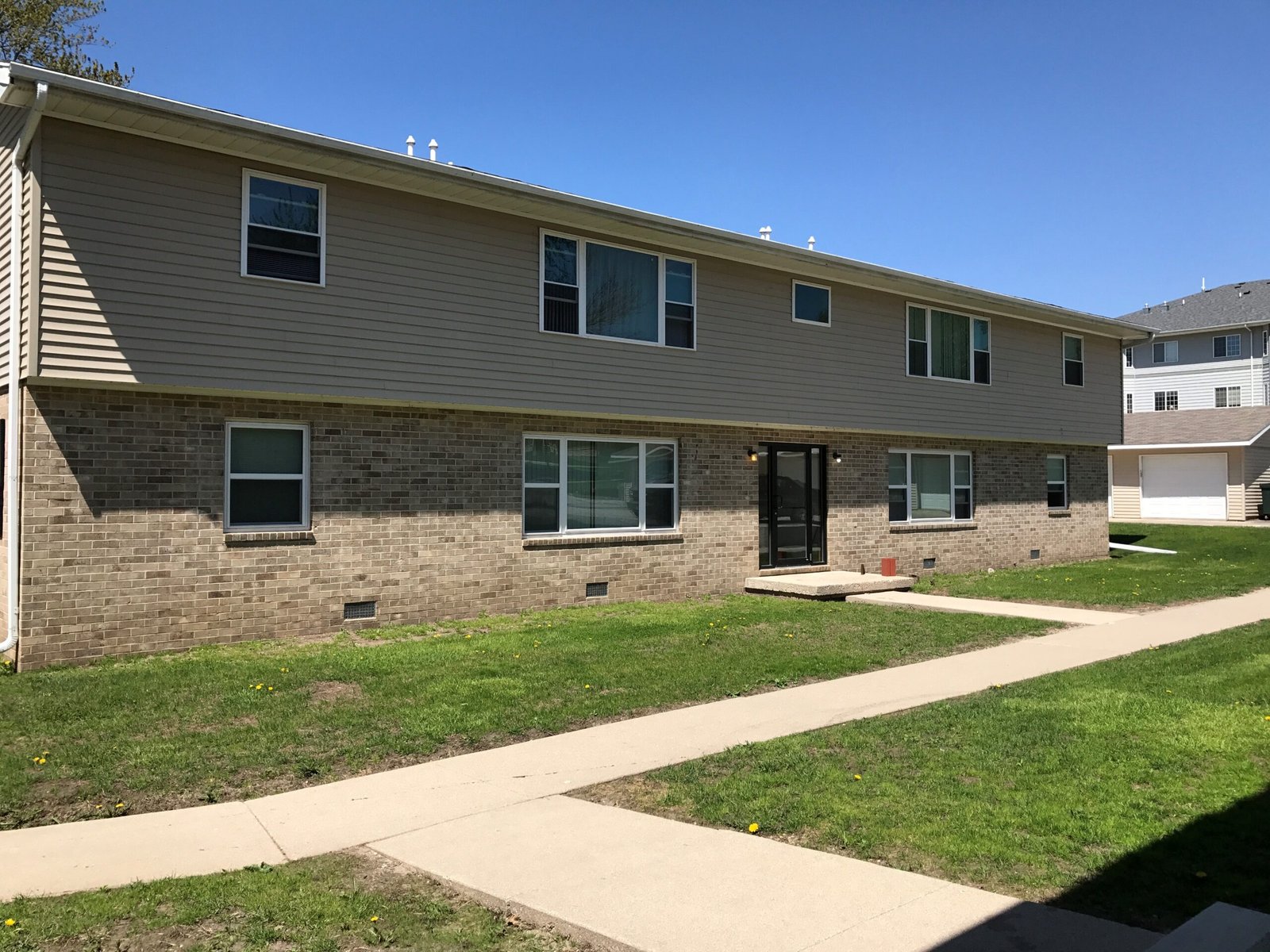 Exterior of a Blackford Street apartment building in Algona